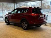 Begagnad Toyota RAV4 Hybrid Edition 197 HK (144 kW) 2017 Röd SUV
