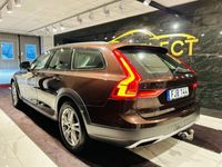 begagnad Volvo V90 CC T5 AWD Momentum, Plus Navi P-sens 2018, Kombi