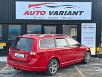 Begagnad Volvo V70 Summum 185 HK (136 kW) 2009 Röd Kombi