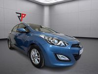 Begagnad Hyundai i30 110 HK (80 kW) 2012 Ljusblå Halvkombi