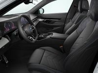 Ny BMW 530 M Sport 299 HK (219 kW) 2025 M brooklyn grey metallic Kombi