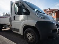 begagnad Peugeot Boxer Chassi Cab 335 2.2 HDi Euro 5 / Flak / MOMS /