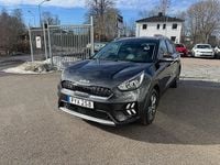 Begagnad Kia Niro Advance 105 HK (77 kW) 2022 Grå SUV