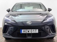 Begagnad MG MG4 EV 125 kW (170 HK) 2023 Svart Halvkombi