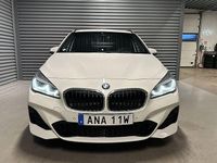 Begagnad BMW 225 Active Tourer M Sport 220 HK (161 kW) 2019 Vit Minibuss