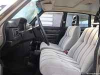 Begagnad Volvo 264 140 HK (102 kW) 1976 Grå krom Sedan