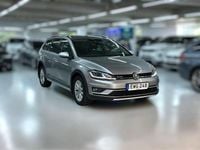 Begagnad VW Golf Alltrack 184 HK (135 kW) 2017 Silver Kombi