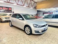 Begagnad VW Golf VII 110 HK (80 kW) 2016 Silver Halvkombi