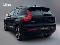 Begagnad Volvo XC40 Core 185 kW (252 HK) 2023 Svart SUV