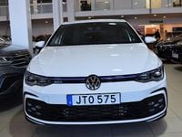 Begagnad VW Golf VIII GTE 245 HK (180 kW) 2020 Vit Halvkombi