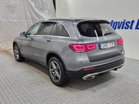 Begagnad Mercedes GLC300e AMG 194 HK (142 kW) 2022 Selenitgrå metallic