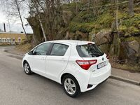 begagnad Toyota Yaris Hybrid e-CVT Euro6 0%Ränta