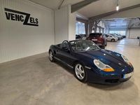 Begagnad Porsche Boxster 204 HK (150 kW) 1998 Mörkblå Cab