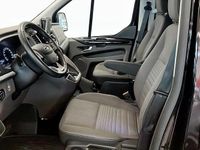 Begagnad Ford Tourneo 170 HK (125 kW) 2023 Svart (black) Minibuss