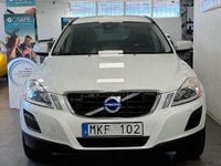 Begagnad Volvo XC60 Momentum 163 HK (119 kW) 2012 Vit SUV