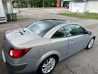 Begagnad Renault Mégane II 113 HK (83 kW) 2005 Silver