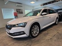 Begagnad Skoda Superb Business Line 218 HK (160 kW) 2023 Vit Kombi