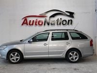 Begagnad Skoda Octavia Elegance 122 HK (89 kW) 2010 Silver Kombi