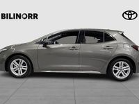 Begagnad Toyota Corolla Hybrid Style 141 HK (103 kW) 2024 Grön Halvkombi