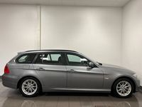 begagnad BMW 320 d Touring Comfort Drag /P-Sensor/Från1 372 KR /Mån