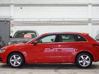 Begagnad Audi A3 Sportback 110 HK (80 kW) 2015 Röd Halvkombi