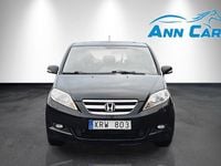 Begagnad Honda FR-V 150 HK (110 kW) 2006 Svart Minibuss