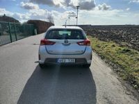 begagnad Toyota Auris Hybrid e-CVT Euro 5