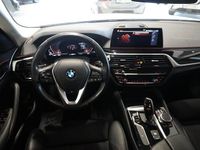 Begagnad BMW 520 Sport Line 190 HK (139 kW) 2020 Vit Kombi