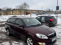 Begagnad Skoda Fabia 90 HK (66 kW) 2011 Kombi