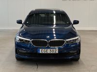 begagnad BMW 520 d xDrive Sedan Sport line Taklucka Drag Låga mil
