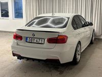 Begagnad BMW 320 M Sport 190 HK (139 kW) 2018 Vit Sedan