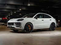 Begagnad Porsche Cayenne Turbo E-Hybrid 738 HK (542 kW) 2024 Grå SUV
