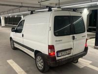 Begagnad Peugeot Partner 90 HK (66 kW) 2007 Minibuss