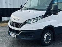 begagnad Iveco Daily 35-160 2.3 JTD Hi-Matic Bakgavellyft Moms