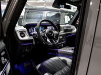 begagnad Mercedes G63 AMG G63 AMG BenzAMG Manufaktur Carbon Arabian-Grey Unik 2023, Personbil
