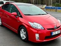 Begagnad Toyota Prius Executive 136 HK (100 kW) 2010 Röd Halvkombi