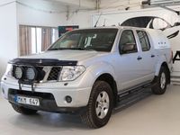 begagnad Nissan Navara Dubbelhytt 2.5 dCi 4x4 LÅG MIL DRAG VÄLVÅRDAD