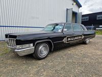 Begagnad Cadillac Fleetwood 381 HK (280 kW) 1969 Svart Sedan