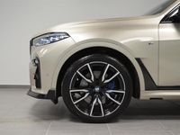 begagnad BMW X7 Xddrive30d M-Sport 7-Sits Sky Lounge B&W Laser 22 Head-Up