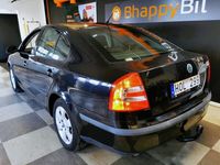 begagnad Skoda Octavia 1.6 MPI 102hk Halvkombi 5-dörrar Exclusive