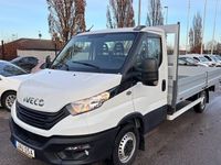 begagnad Iveco Daily 35s 3,0L 4,5m Flak företag 2022, Transportbil