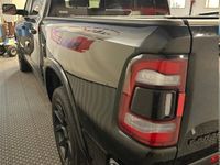 begagnad Dodge Ram Crewcab 5,7 V8 Night Edition Laramie (Moms)
