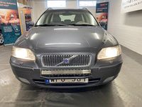 Begagnad Volvo V70 Kinetic 140 HK (102 kW) 2005 Grå Kombi
