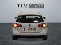Begagnad VW Passat 106 HK (77 kW) 2010 Vit Kombi