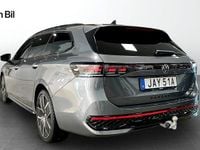 Begagnad VW Passat R-line 177 HK (130 kW) 2024 Grå Kombi