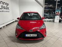 begagnad Toyota Yaris 5-DR 1.5 VVT-iE SUPERDEAL B-KAMERA BT 2017, Halvkombi