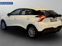 Begagnad MG MG4 EV 125 kW (171 HK) 2023 Vit Halvkombi