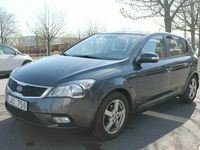Begagnad Kia Ceed 128 HK (94 kW) 2011 Grå Halvkombi