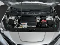 Begagnad Nissan Leaf 109 kW (149 HK) 2020 Silver metallic Halvkombi