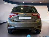 begagnad Toyota Yaris Hybrid Defa-värmare 2018, Halvkombi